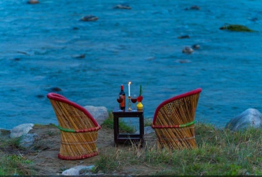 Corbett Wild Resorts & Spa Garjia Buitenkant foto