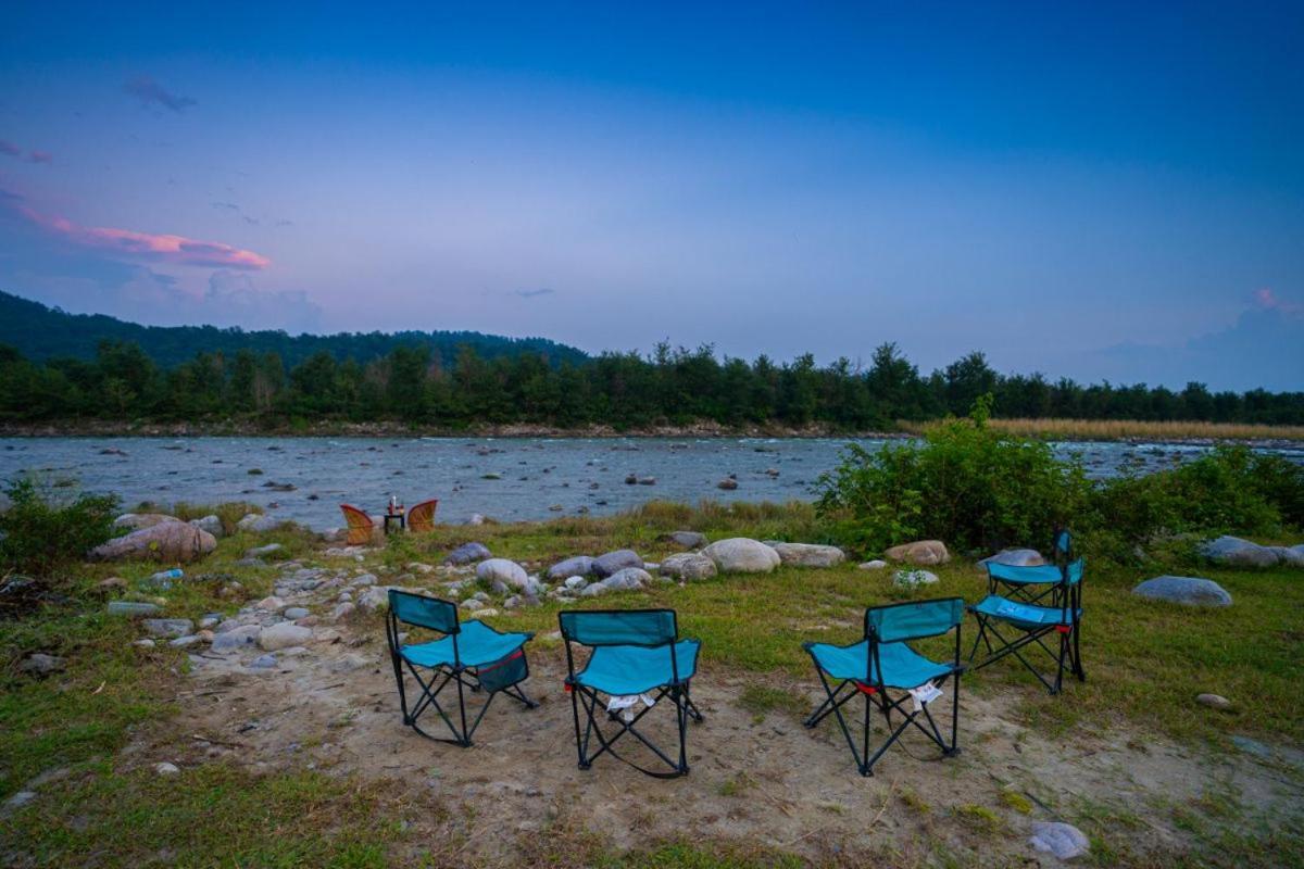 Corbett Wild Resorts & Spa Garjia Buitenkant foto